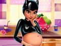 Joc Catwoman està embarassada  en línia