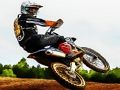 Joc Acrobàcies de carreres de brutícia en línia