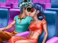 Joc Dotted Girl Cinema Flirting en línia