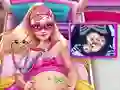 Joc Superhero Pregnant Emergency en línia