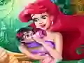 Joc Mermaid Baby Feeding en línia