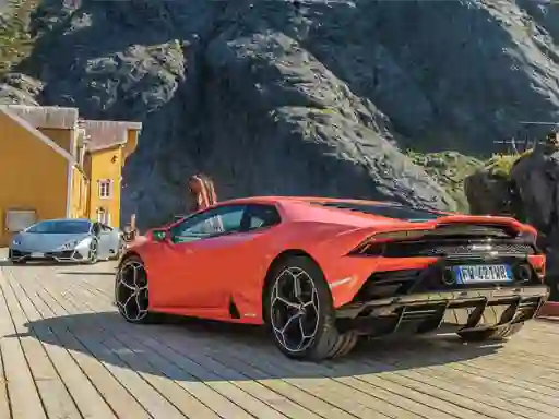 Joc Huracan Evo Puzzle en línia