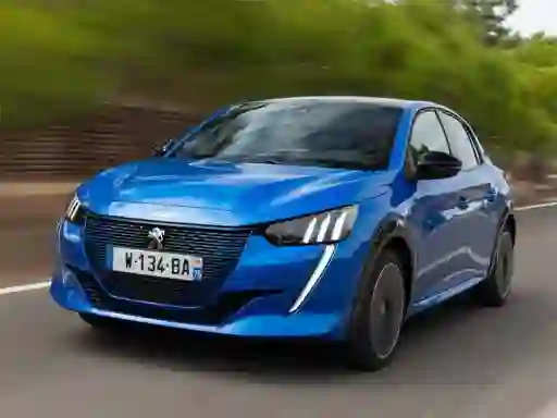 Joc Peugeot E-208 en línia
