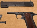 Joc Treballant amb armes  en línia