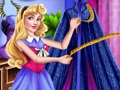Joc Cosplay de la villana princesa dormint  en línia