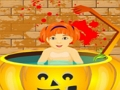 Joc Nen petit bany de Halloween  en línia